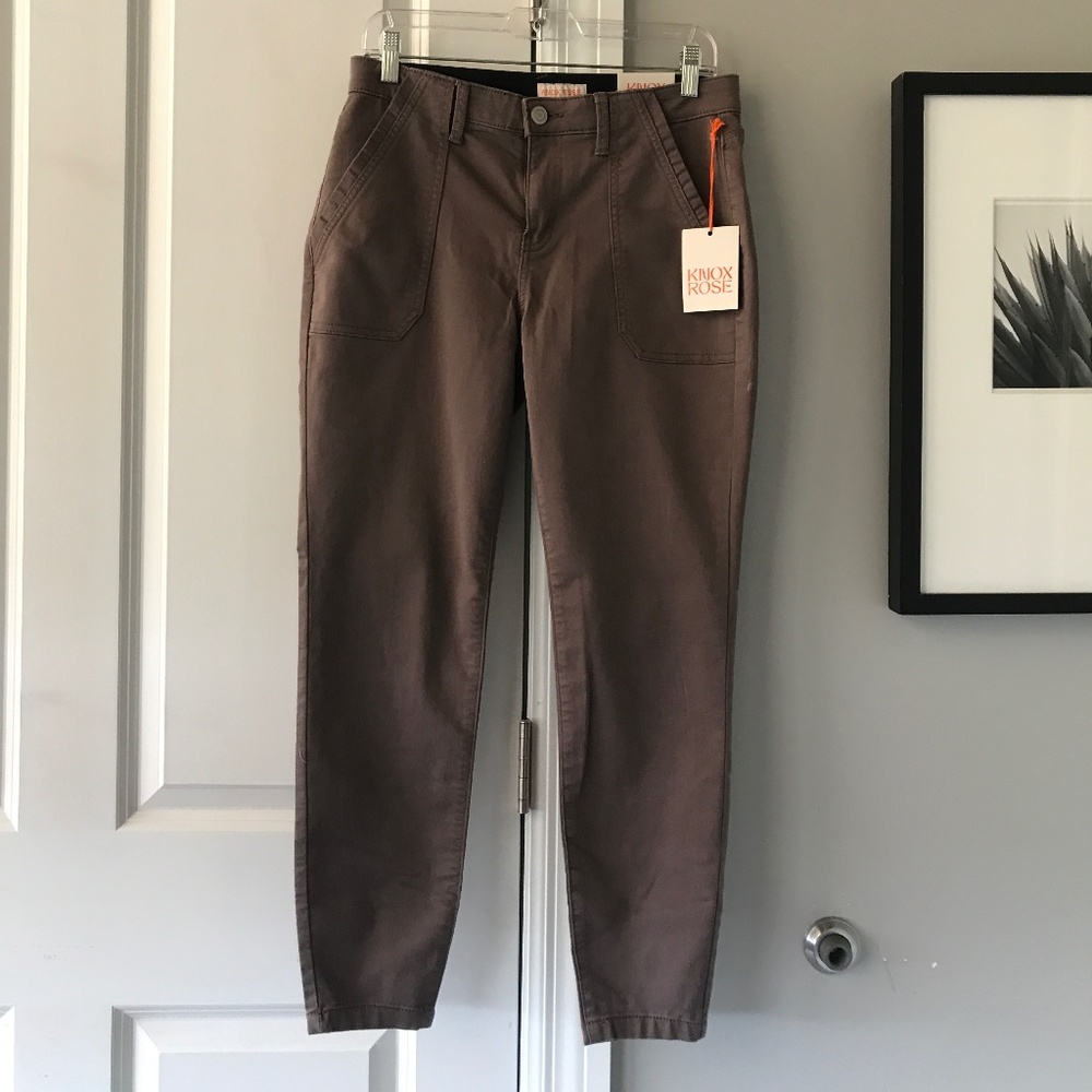 Knox Rose Khakis, size 8 womens, NWT